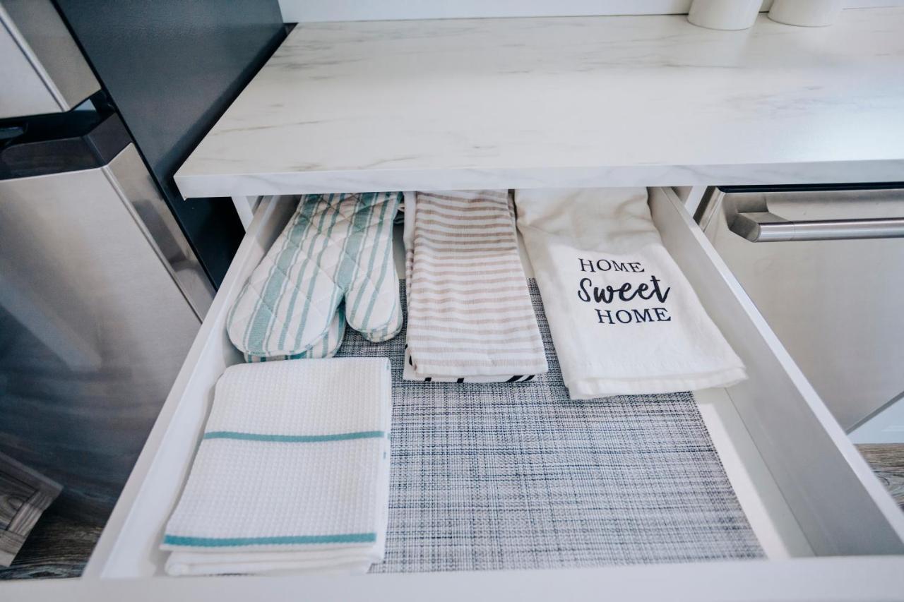 Modern & Cozy Stand-Alone Apartment - Perfect Stay Painted Post Esterno foto